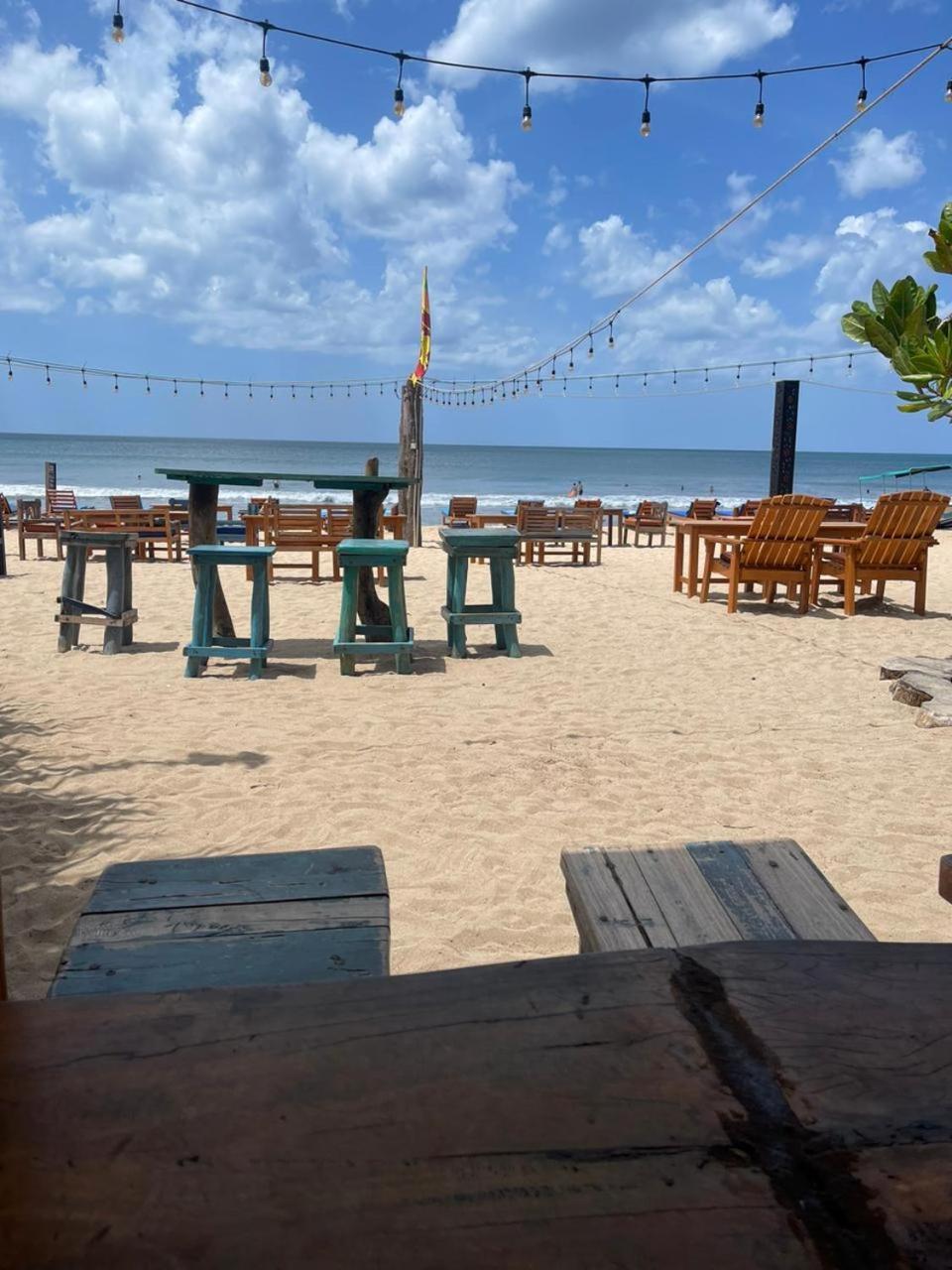 Vitamin Sea Beach Cabana & Hostel Nilaveli Exterior photo