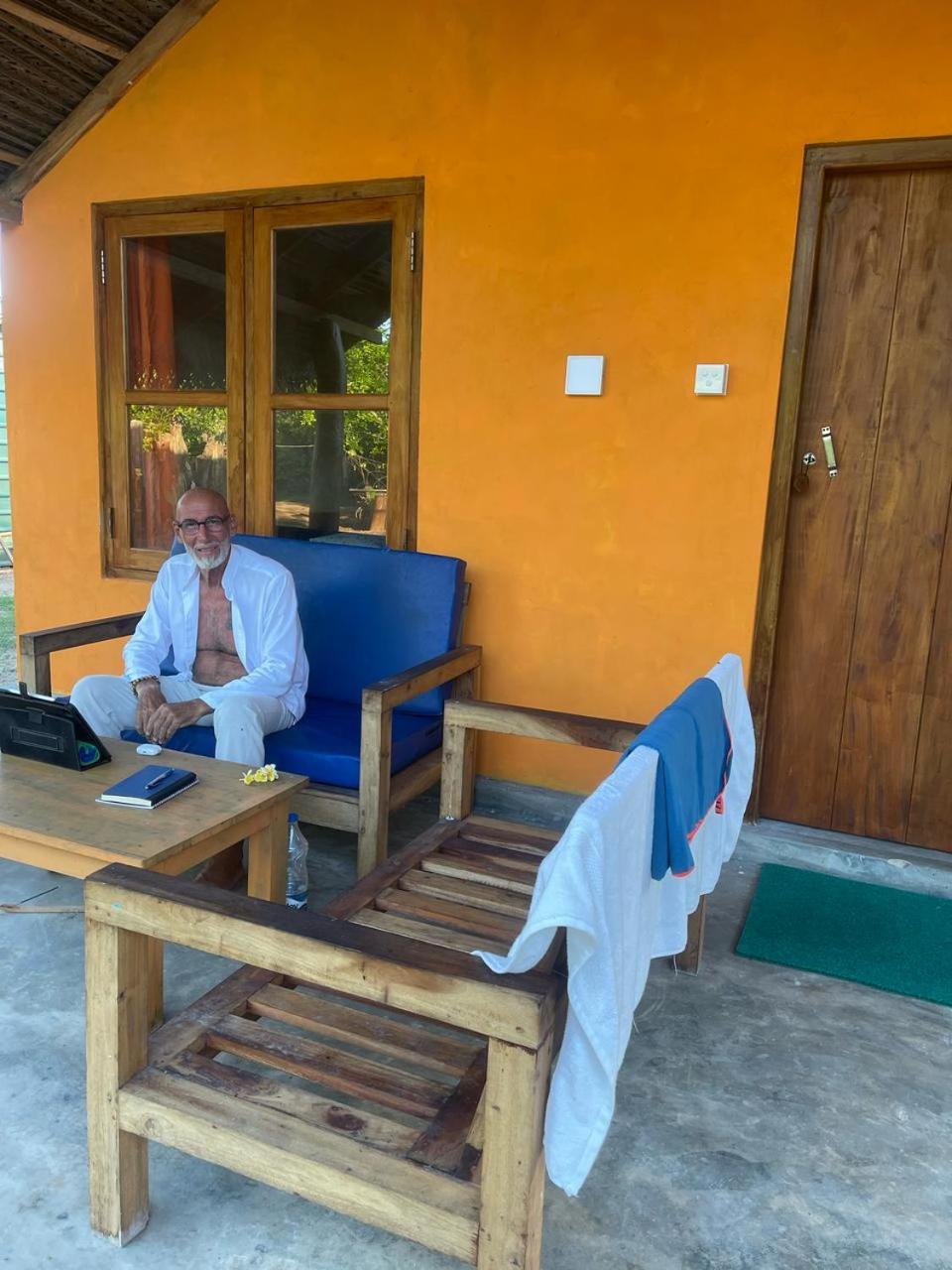 Vitamin Sea Beach Cabana & Hostel Nilaveli Exterior photo
